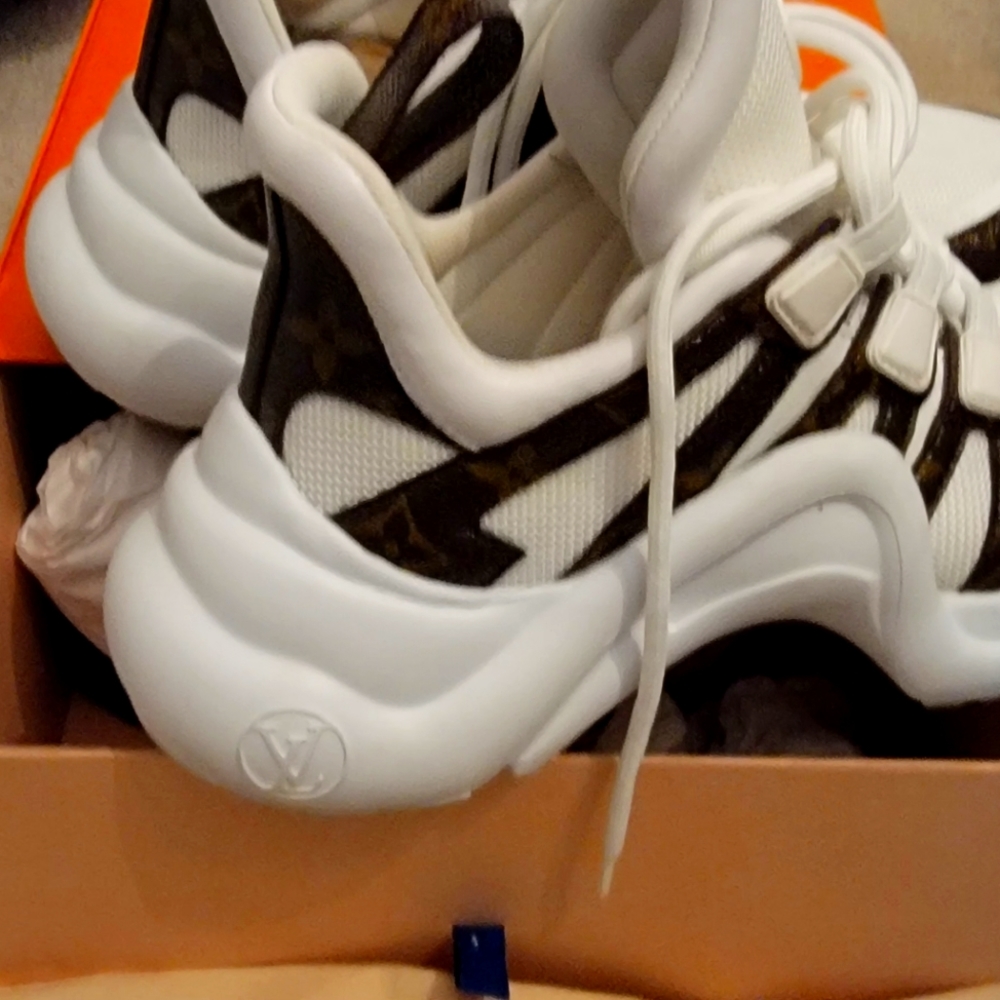Louis vuitton or LV ARCHLIGHT SNEAKER